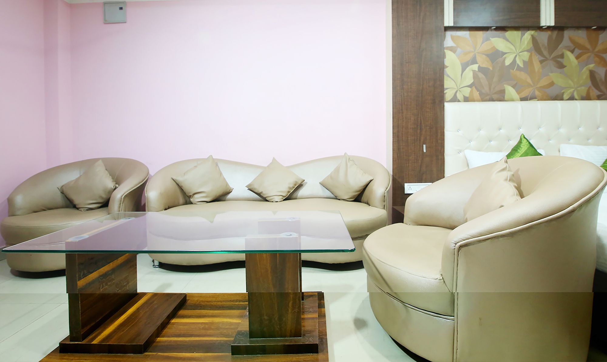 Oyo 14579 The Hangout Jamshedpur Esterno foto