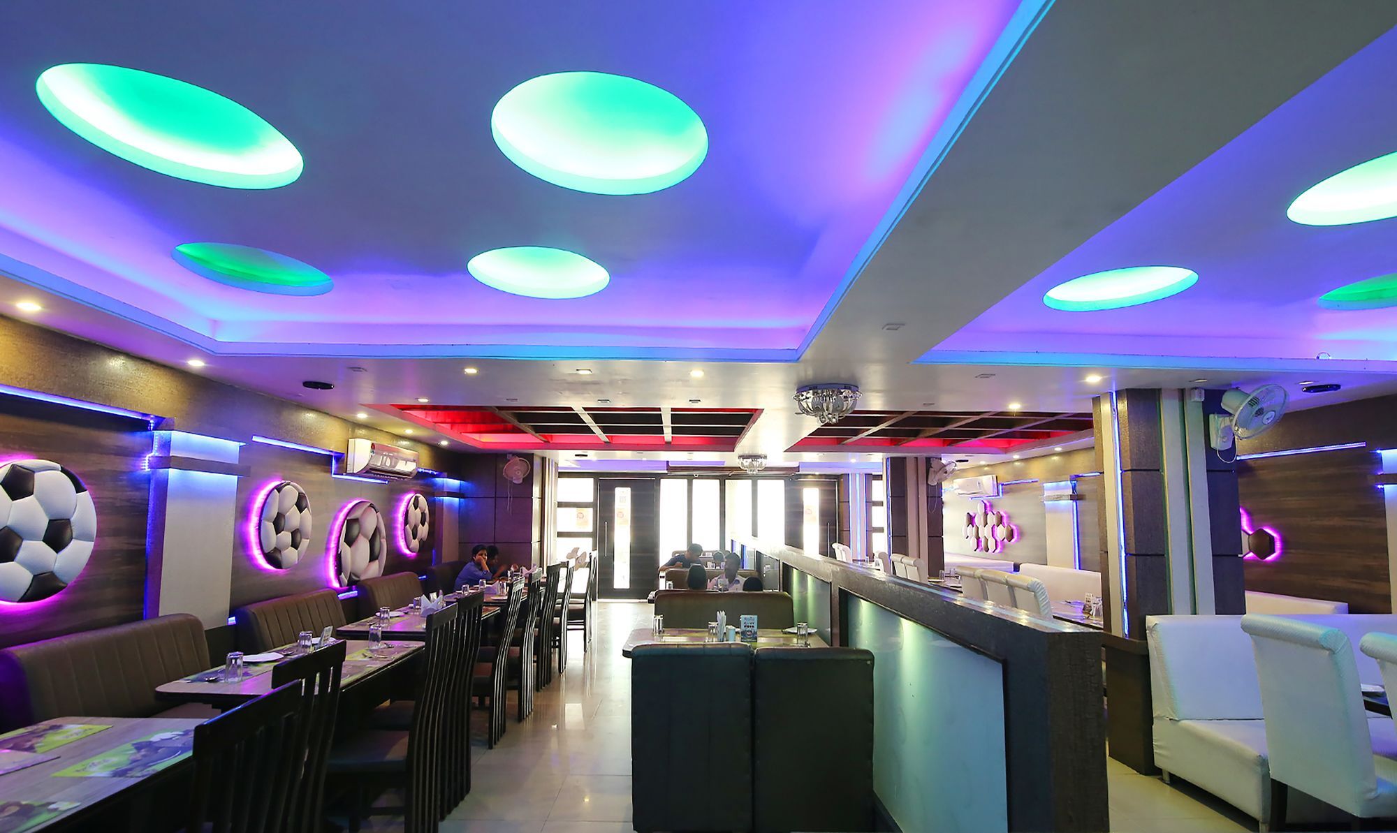 Oyo 14579 The Hangout Jamshedpur Esterno foto